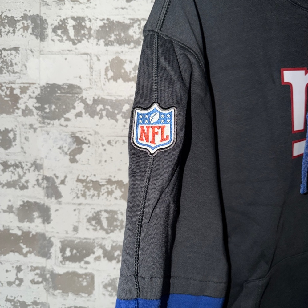 Men's Nike Anthracite New York Giants 2024 Sideline Club Pullover Hoodie - Picture 4 of 11